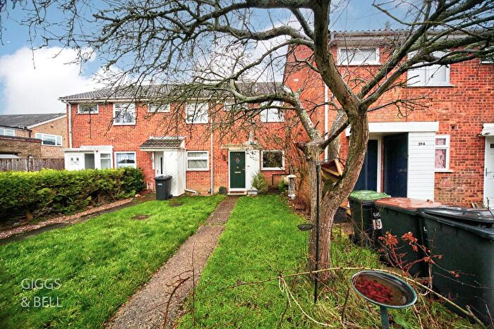 2 Bedroom Terraced House For Sale In Telscombe Way, LU2