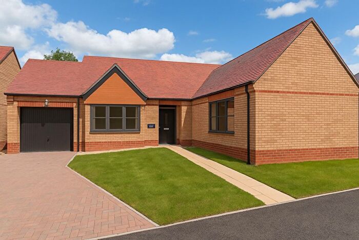 3 Bedroom Detached Bungalow For Sale In Valley Lane, Mansfield, NG18