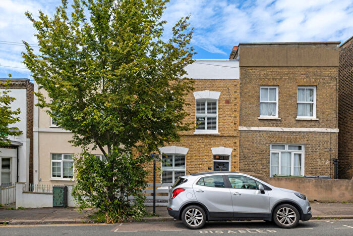 3 Bedroom Terraced House For Sale In Birkbeck Hill, London, SE21