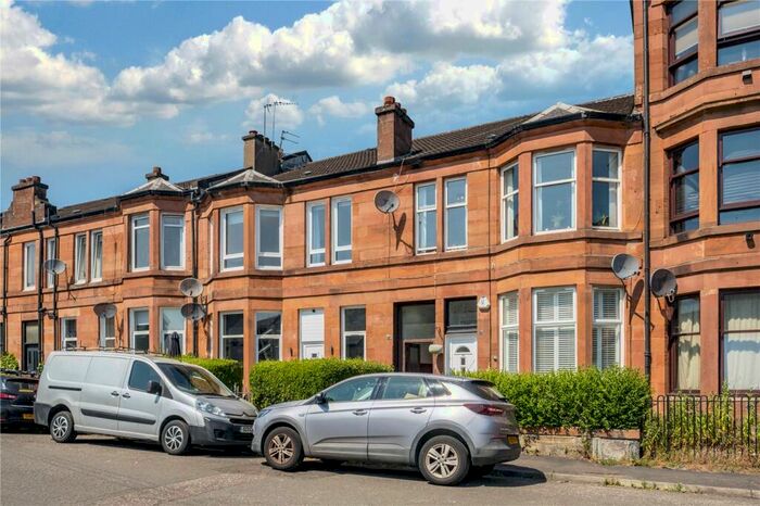 2 Bedroom Flat For Sale In Denbrae Street, Tollcross, Glasgow, G32