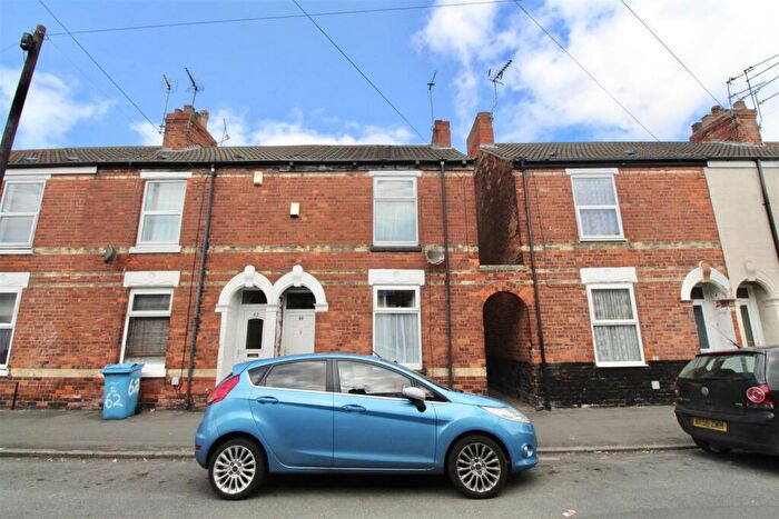 2 Bedroom End Of Terrace House To Rent In Marshall Street, Hull, HU5