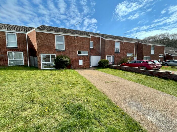 3 Bedroom Semi-Detached House To Rent In Birch Walk, Raf Lakenheath, Brandon, IP27