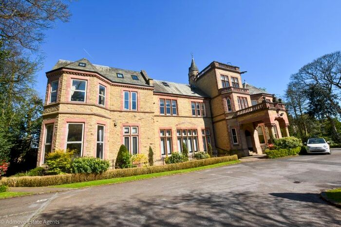 3 Bedroom Flat To Rent In Limehurst, St. Margarets Road, Altrincham, WA14