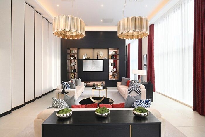 2 Bedroom Apartment To Rent In The Barker, Snow Hill Wharf, Birmingham City Centre, B4