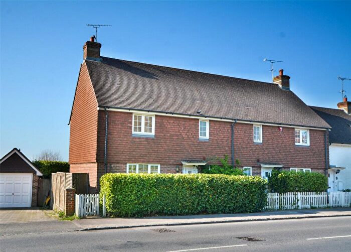 3 Bedroom End Of Terrace House For Sale In Wildbrooks Close, Pulborough, West Sussex, RH20
