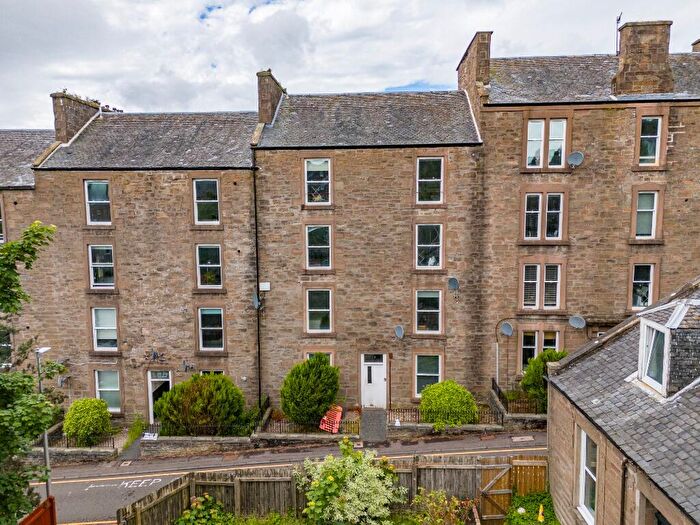 1 Bedroom Flat To Rent In Union Place, West End, Dundee, DD2