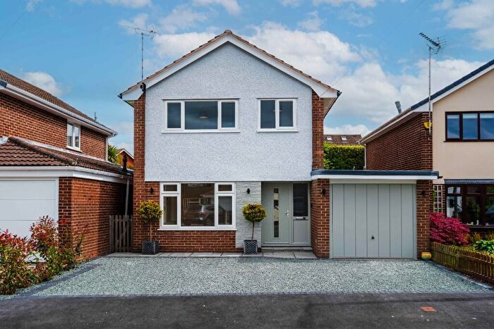 3 Bedroom Detached House For Sale In Croft Close, Rowton, CH3
