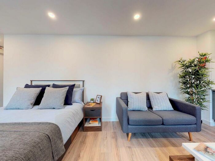 Studio To Rent In Furnival Square, Sheffield, South Yorkshire, S1