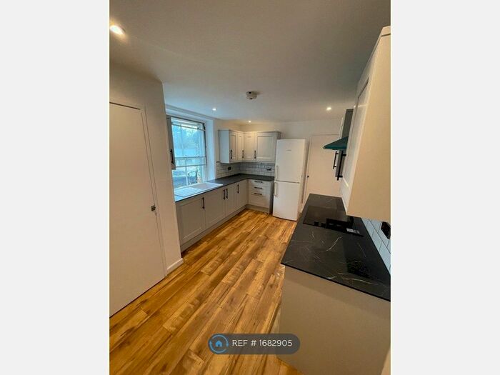 1 Bedroom Flat To Rent In Cheyne Lane, Bampton, OX18