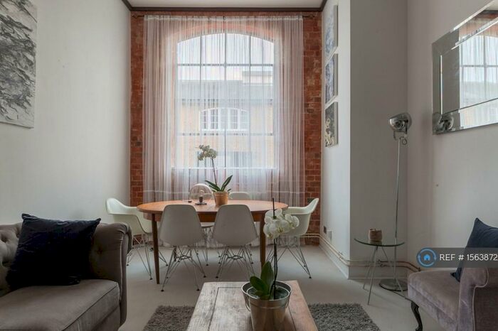 2 Bedroom Flat To Rent In The Spires, Canterbury, CT2