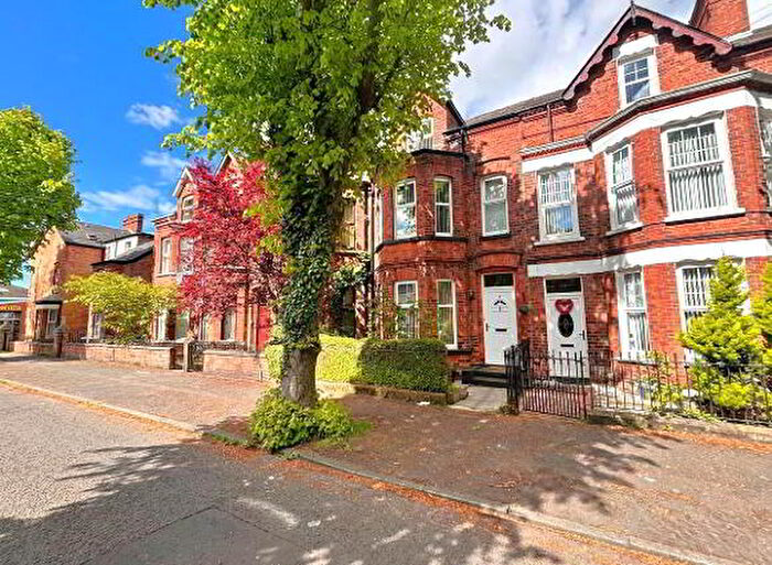 5 Bedroom House For Sale In Linden Gardens, Belfast, BT14