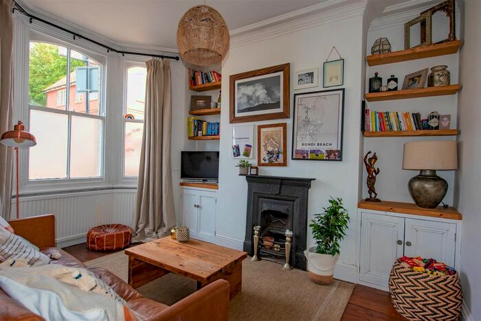 2 Bedroom End Of Terrace House To Rent In Philadelphia Terrace, York, YO23