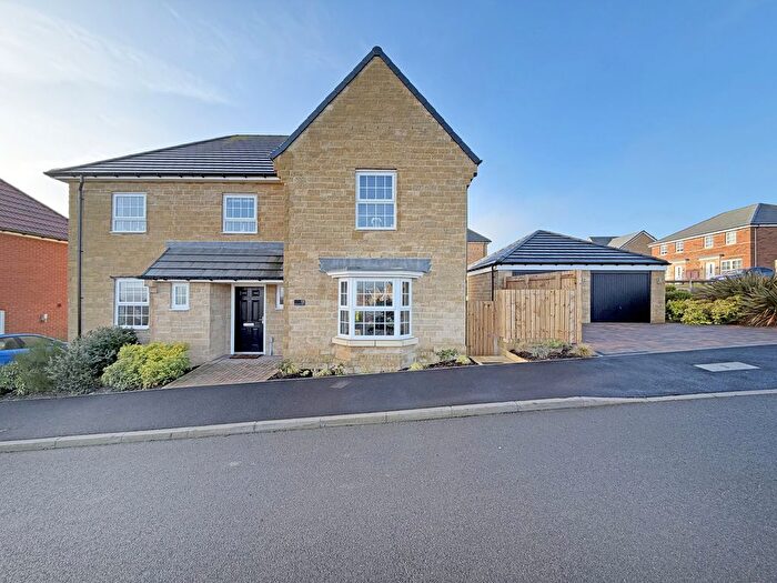 5 Bedroom Detached House For Sale In Reedston Road, Hartlepool, TS26