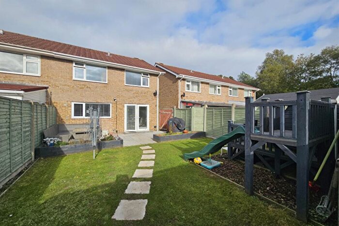 3 Bedroom Semi-Detached House To Rent In Broadstone, BH18