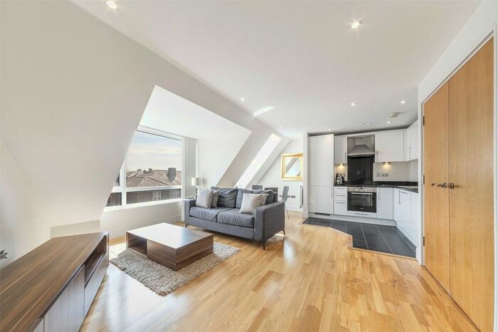 1 Bedroom Flat To Rent In Grant House, Liberty Street, London, SW9