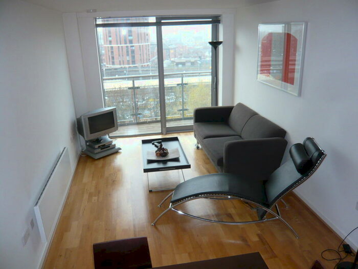 2 Bedroom Apartment To Rent In Whitehall Quay, Whitehall Road, City Centre, LS1