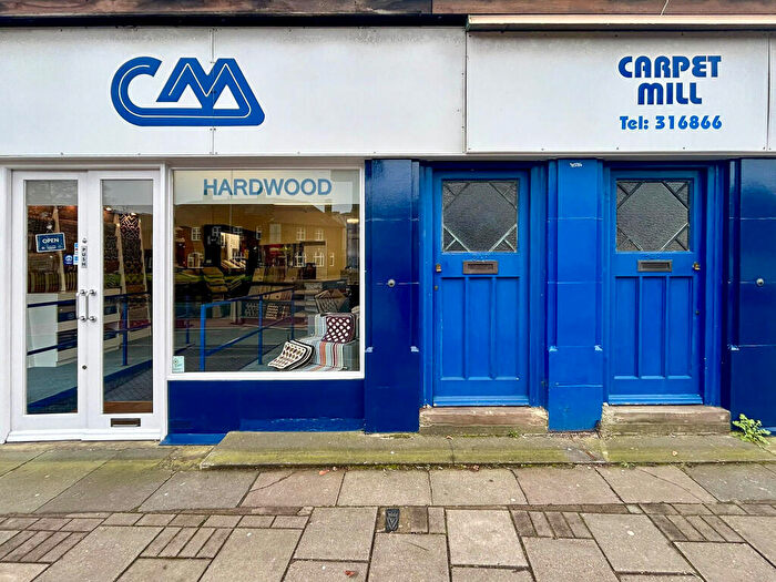 2 Bedroom Flat To Rent In Chesterton Road, Cambridge, CB4