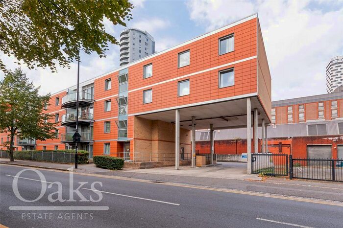 1 Bedroom Flat To Rent In Addiscombe Grove, Croydon, CR0