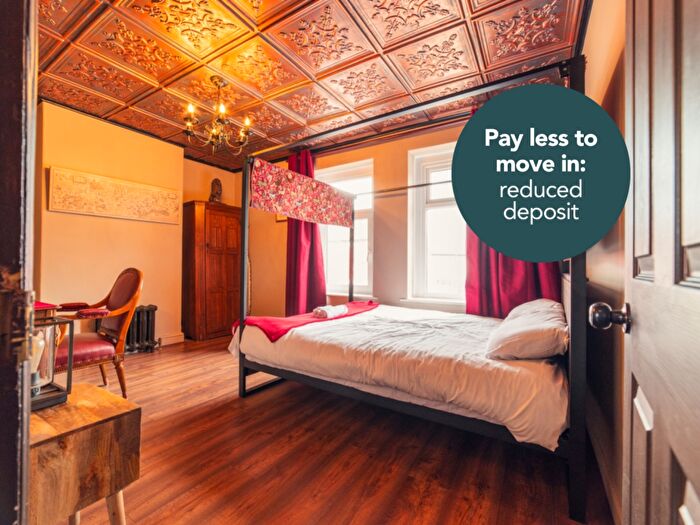 2 Bedroom Flat To Rent In Spencer Street, Cathays, CF24