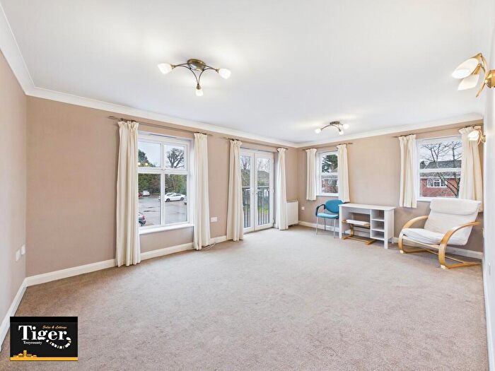 1 Bedroom Flat For Sale In Newton Drive, Blackpool, FY3
