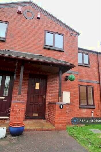 2 Bedroom Terraced House To Rent In The Canal Mews, Trentham, ST4