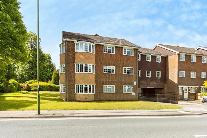 2 Bedroom Flat For Sale In Rushams Road, Horsham, West Sussex, RH12