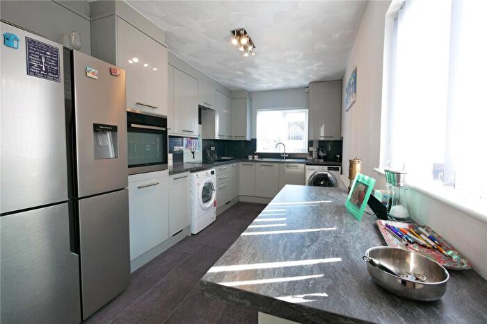 2 Bedroom Bungalow For Sale In Marine Avenue West, Sutton-on-Sea, Mablethorpe, Lincolnshire, LN12