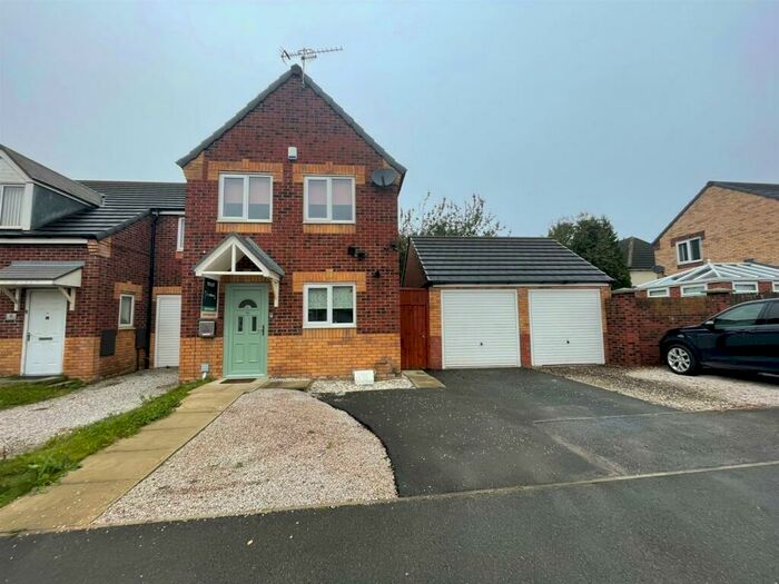 3 Bedroom House To Rent In Thornton Way, Huyton, Liverpool, L36