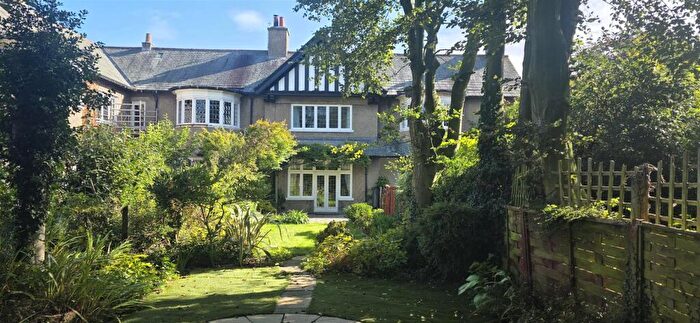 3 Bedroom Terraced House For Sale In Cedar Grove, Richmond, DL10