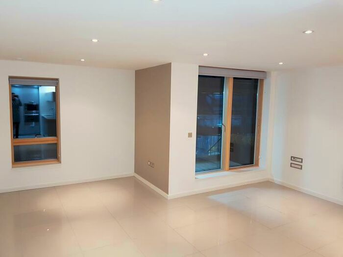 1 Bedroom Apartment To Rent In Apt . :: Ice Plant, M4