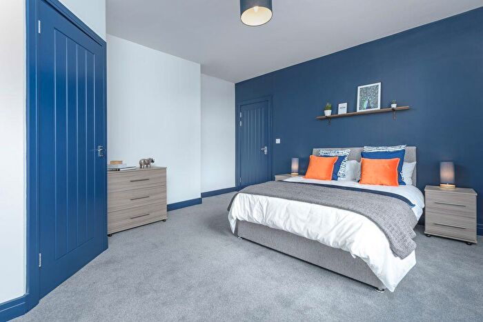 6 Bedroom House Of Multiple Occupation For Sale In Hmo House, Pelaw, Gateshead, NE10