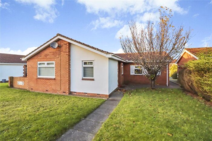 3 Bedroom Bungalow To Rent In Camberley Close, Sunderland, Tyne And Wear, SR3