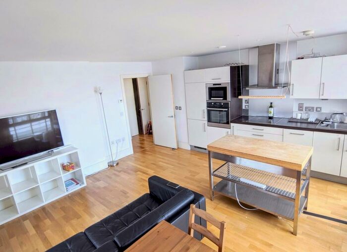 2 Bedroom Flat To Rent In Weststand Apartments, Highbury Stadium Square, London, N5
