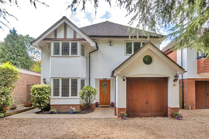 4 Bedroom Detached House For Sale In Seal Hollow Road, Sevenoaks, Kent, TN13