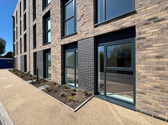 2 Bedroom Flat To Rent In Richmond Hill Approach, Leeds, LS9