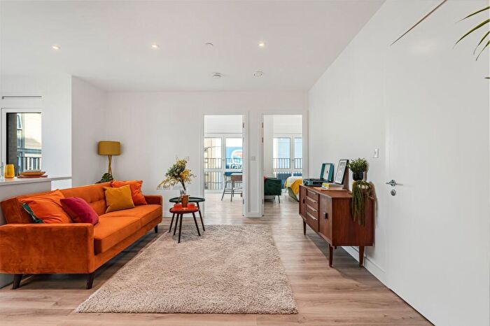 2 Bedroom Flat For Sale In Corner Place, - Herald Street, E2