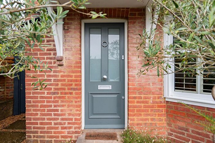 4 Bedroom Semi-Detached House For Sale In New Road, Forest Green, RH5