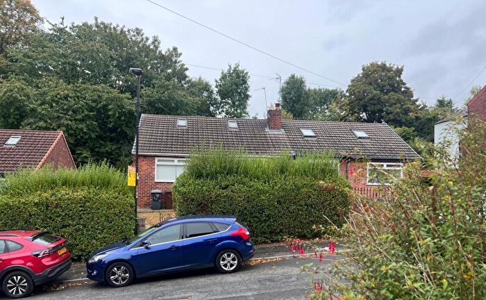 2 Bedroom Semi-Detached Bungalow For Sale In Polefield Road, Manchester., M9