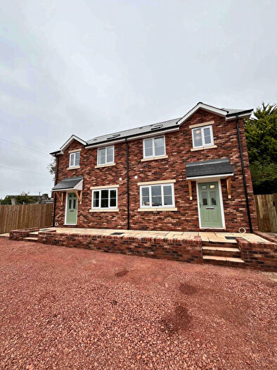 3 Bedroom Semi-Detached House To Rent In Netherend, GL15