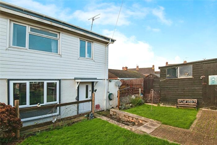 3 Bedroom Semi Detached House For Sale In Austen Close, Exeter, Devon, EX4