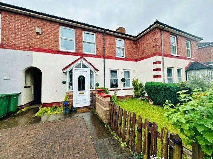 3 Bedroom Terraced House For Sale In Meadowdale Close, Middlesbrough, Durham, TS2