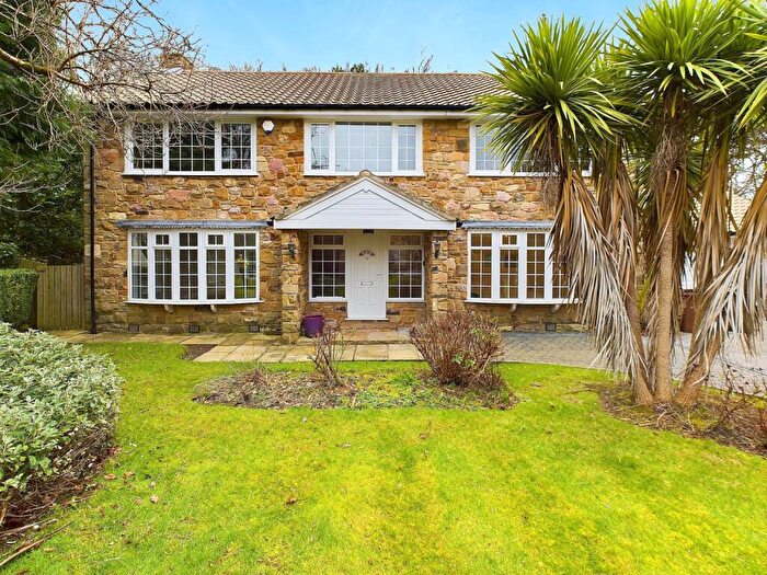 4 Bedroom Detached House To Rent In The Glade, Scarcoft, LS14
