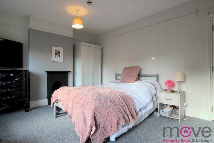 6 Bedroom Semi-Detached House To Rent In Lansdown Road, Gloucester, GL1