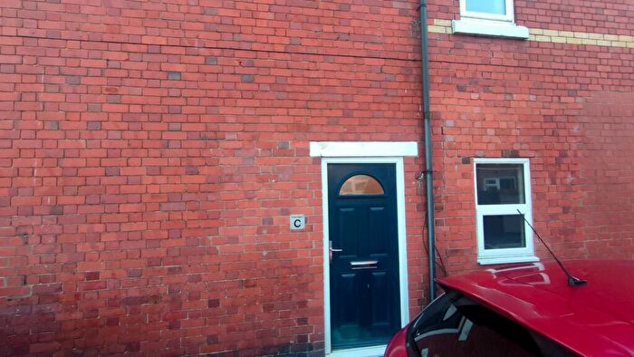 2 Bedroom Apartment To Rent In Princes Road, Rhosllanerchrugog, Wrexham, Clwyd, LL14