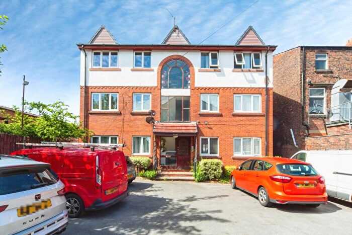 2 Bedroom Flat For Sale In Aviary Court, Dove Road, Liverpool, Merseyside, L9