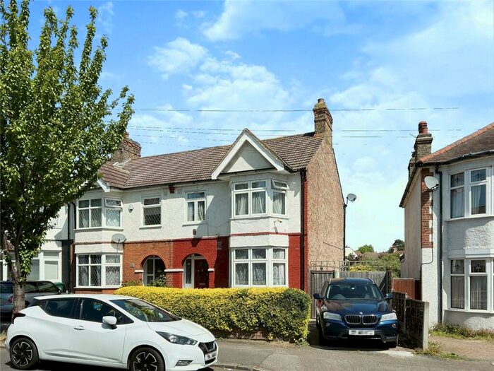 3 Bedroom Semi-Detached House To Rent In Cavenham Gardens, Hornchurch, RM11