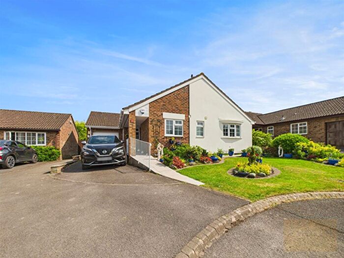 2 Bedroom Detached Bungalow For Sale In Kingscote Close, Gloucester, GL3