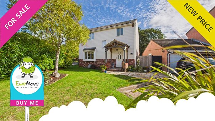 4 Bedroom Detached House For Sale In Goodwood Close, Fareham, PO14