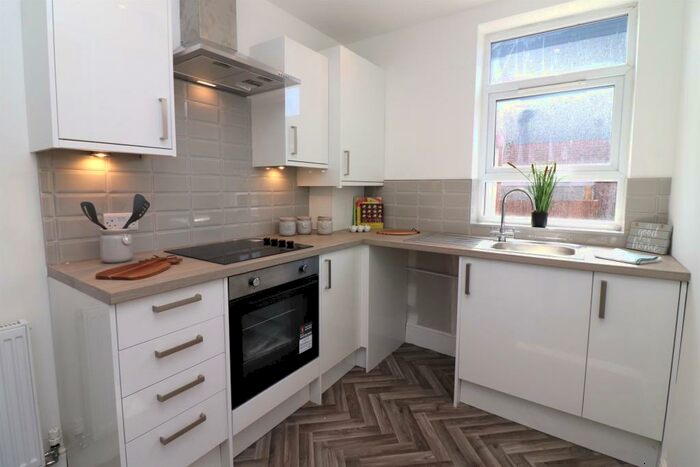 2 Bedroom Terraced House To Rent In Bonsall Street, Blackburn, BB2