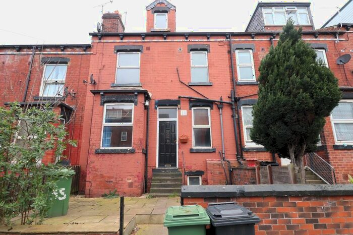 2 Bedroom House To Rent In Salisbury Road, Armley, Leeds, Uk, LS12
